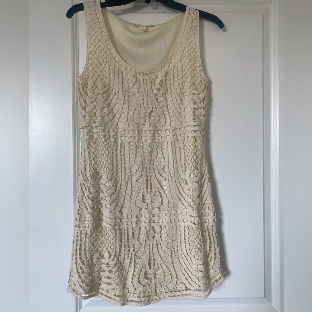 Cream/while lace dress